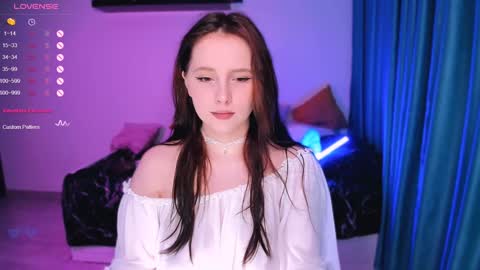 Effie online show from 12/22/24, 12:27