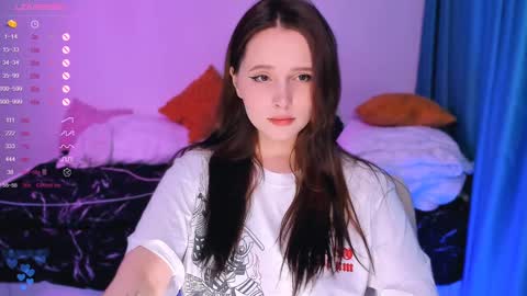 Effie online show from 12/25/24, 03:28