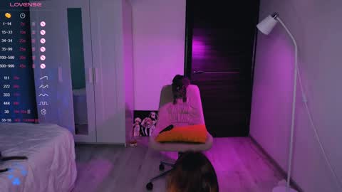 Effie online show from 01/18/25, 03:27