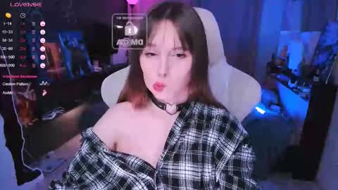 Effie online show from 11/19/25, 04:40