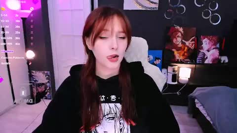 Snapshot of effie_lee chatting on 05/22/26, 11:05 Effie online show from 05/22/26, 11:05