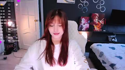 Snapshot of effie_lee chatting on 06/09/26, 11:11 Effie online show from 06/09/26, 11:11