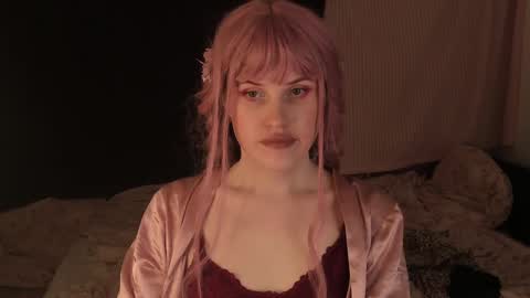 Effie Mur online show from 12/15/24, 07:42