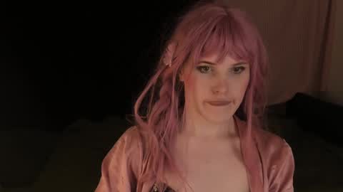 Effie Mur online show from 12/28/24, 06:18