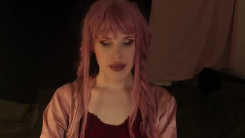 Effie Mur online show from 01/19/25, 06:00