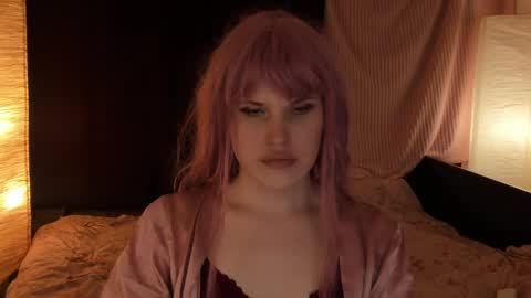 Effie Mur online show from 03/05/25, 08:32