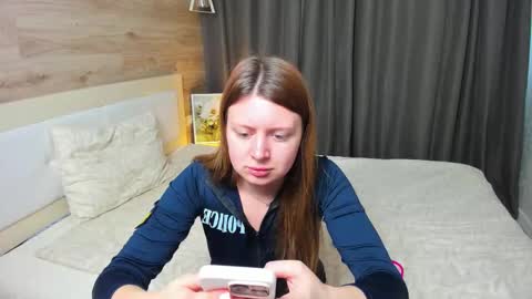 Effy online show from 11/25/25, 06:46