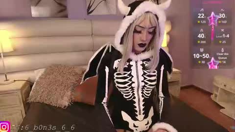 Snapshot of effycorpse chatting on 09/18/25, 05:37    online show from 09/18/25, 05:37