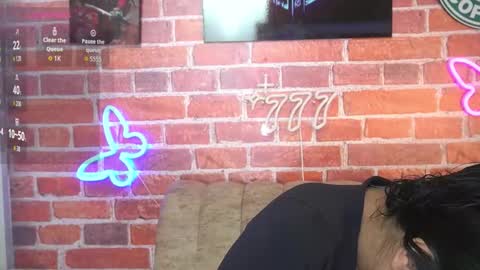 effystone777 online show from 10/25/25, 02:02