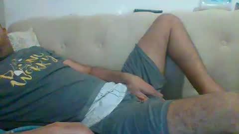 Im momo 35 Egyptian at Dubai online show from 11/17/25, 07:30