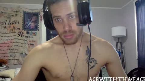 Snapshot of ehusband chatting on 05/18/26, 11:10 Ace Wit Da Face online show from 05/18/26, 11:10