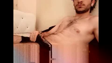 eigengraupia online show from 10/19/25, 07:36