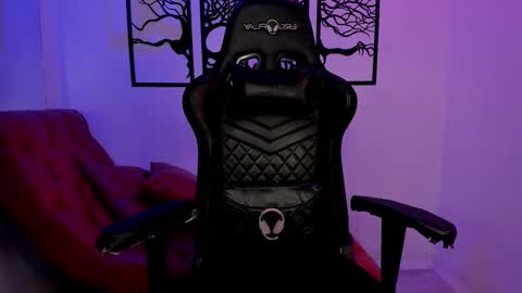 Eiimy  online show from 01/14/26, 04:56