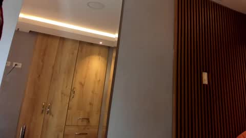 Eilin online show from 02/28/25, 12:31