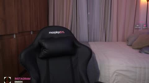 eimi   online show from 02/14/26, 03:47