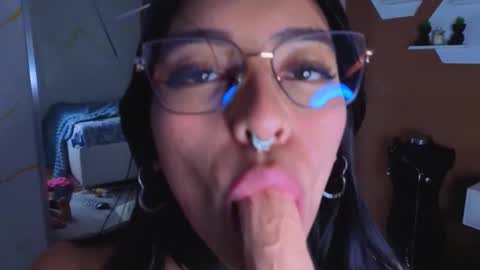 EimmyAdams online show from 09/25/25, 11:52