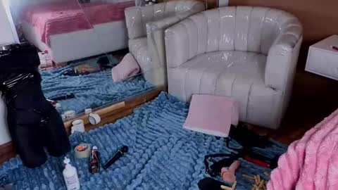 EimmyAdams online show from 10/25/25, 12:51