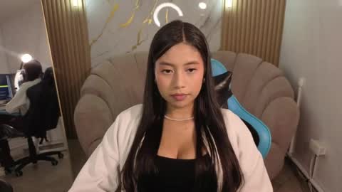 Snapshot of eimy18_b chatting on 05/09/26, 01:05 eimy18_b online show from 05/09/26, 01:05