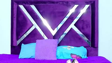 eimy__cute online show from 11/21/25, 01:43