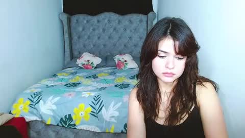 eimy_andres online show from 01/19/25, 09:33