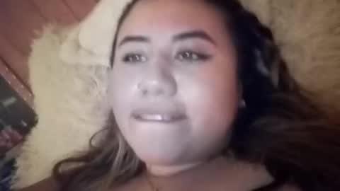 EIMY   MODEL INDEPENDENT online show from 02/06/26, 04:50