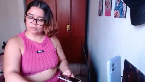 eimy_saenzz online show from 03/10/26, 08:14