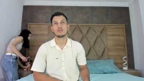 YG COUPLE online show from 01/17/26, 08:01