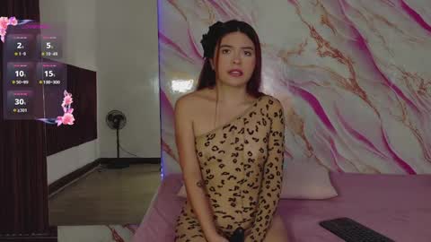 Snapshot of eimyaniston_cute chatting on 04/28/26, 03:17 eimyaniston cute online show from 04/28/26, 03:17