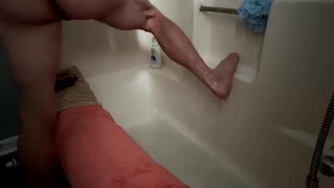 Snapshot of einunc chatting on 04/04/26, 03:31 Cum2Daddy online show from 04/04/26, 03:31