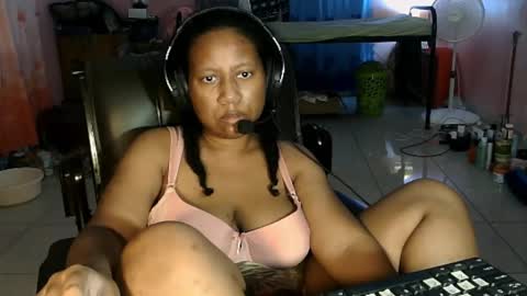 Eirondra Valeen online show from 03/04/26, 11:55