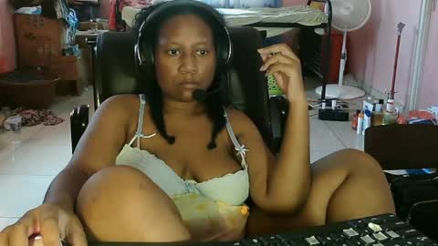 Eirondra Valeen online show from 04/17/26, 05:27