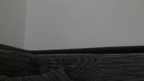 eisbaer1957 online show from 12/20/24, 08:01