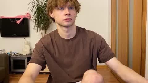 Eitan online show from 01/19/25, 04:57