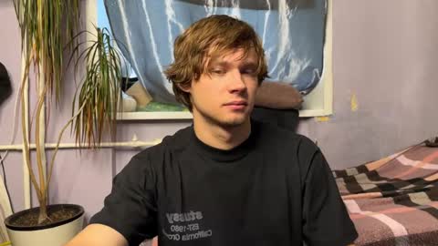 Eitan online show from 10/15/25, 03:50