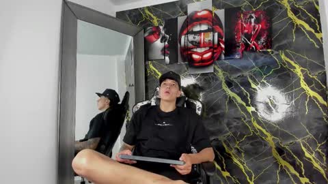 Snapshot of eithan__boy chatting on 02/23/26, 11:40 Eithan online show from 02/23/26, 11:40