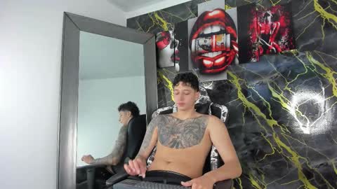 Snapshot of eithan__boy chatting on 02/25/26, 12:04 Eithan online show from 02/25/26, 12:04