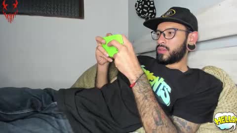 eithan_rune online show from 01/18/26, 12:47