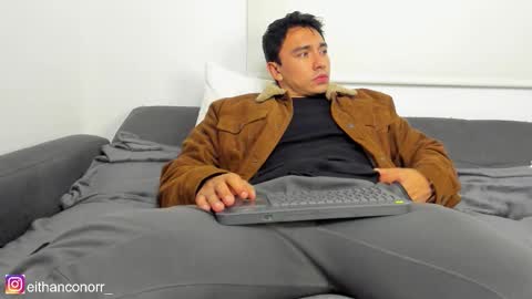 EITHAN CONOR online show from 02/15/26, 03:03