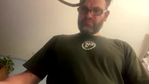 Snapshot of ejbooker11 chatting on 10/10/25, 11:09 PiedPiper online show from 10/10/25, 11:09