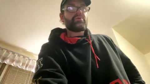 Snapshot of ejbooker11 chatting on 02/08/26, 10:18 PiedPiper online show from 02/08/26, 10:18