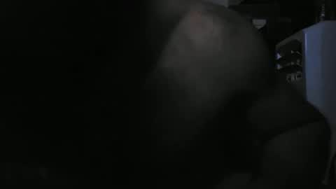 Snapshot of ekstasy69 chatting on 10/08/25, 01:47 ekstasy69 online show from 10/08/25, 01:47