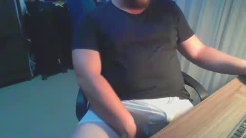 Snapshot of ekudemic chatting on 12/27/24, 10:55 Juan Pablo M online show from 12/27/24, 10:55