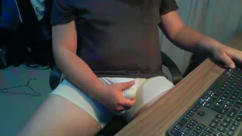 Snapshot of ekudemic chatting on 01/19/25, 05:05 Juan Pablo M online show from 01/19/25, 05:05