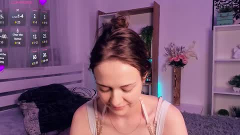 Elis 3 online show from 10/24/25, 08:16