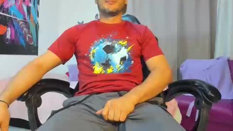 Snapshot of el_mas_turbado chatting on 05/07/26, 01:44 el_mas_turbado online show from 05/07/26, 01:44