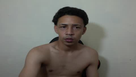 Snapshot of el_menor chatting on 04/17/26, 02:58 Instagram BelowAbajo online show from 04/17/26, 02:58