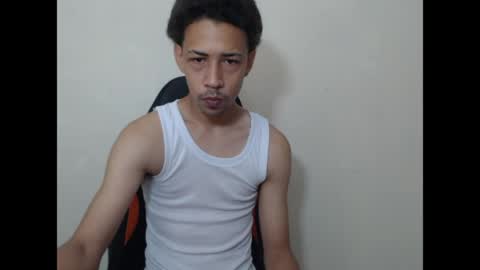 Snapshot of el_menor chatting on 04/26/26, 03:04 Instagram BelowAbajo online show from 04/26/26, 03:04