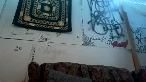 Snapshot of el_mucho_dingdong1 chatting on 11/03/25, 12:57 el_mucho_dingdong1 online show from 11/03/25, 12:57