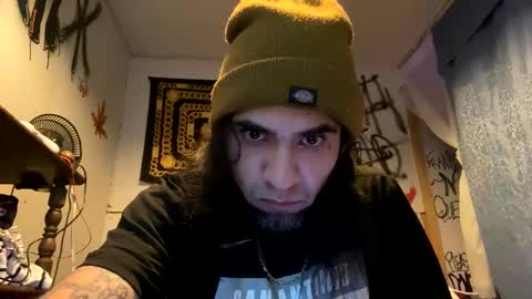 Snapshot of el_mucho_dingdong1 chatting on 11/15/25, 10:01 el_mucho_dingdong1 online show from 11/15/25, 10:01