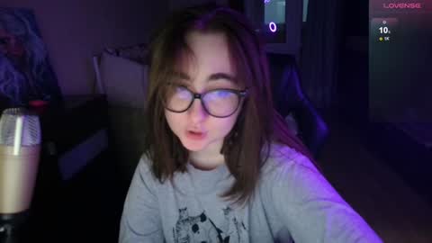 If you like it when I meow give me a thumbs up online show from 01/16/25, 03:02